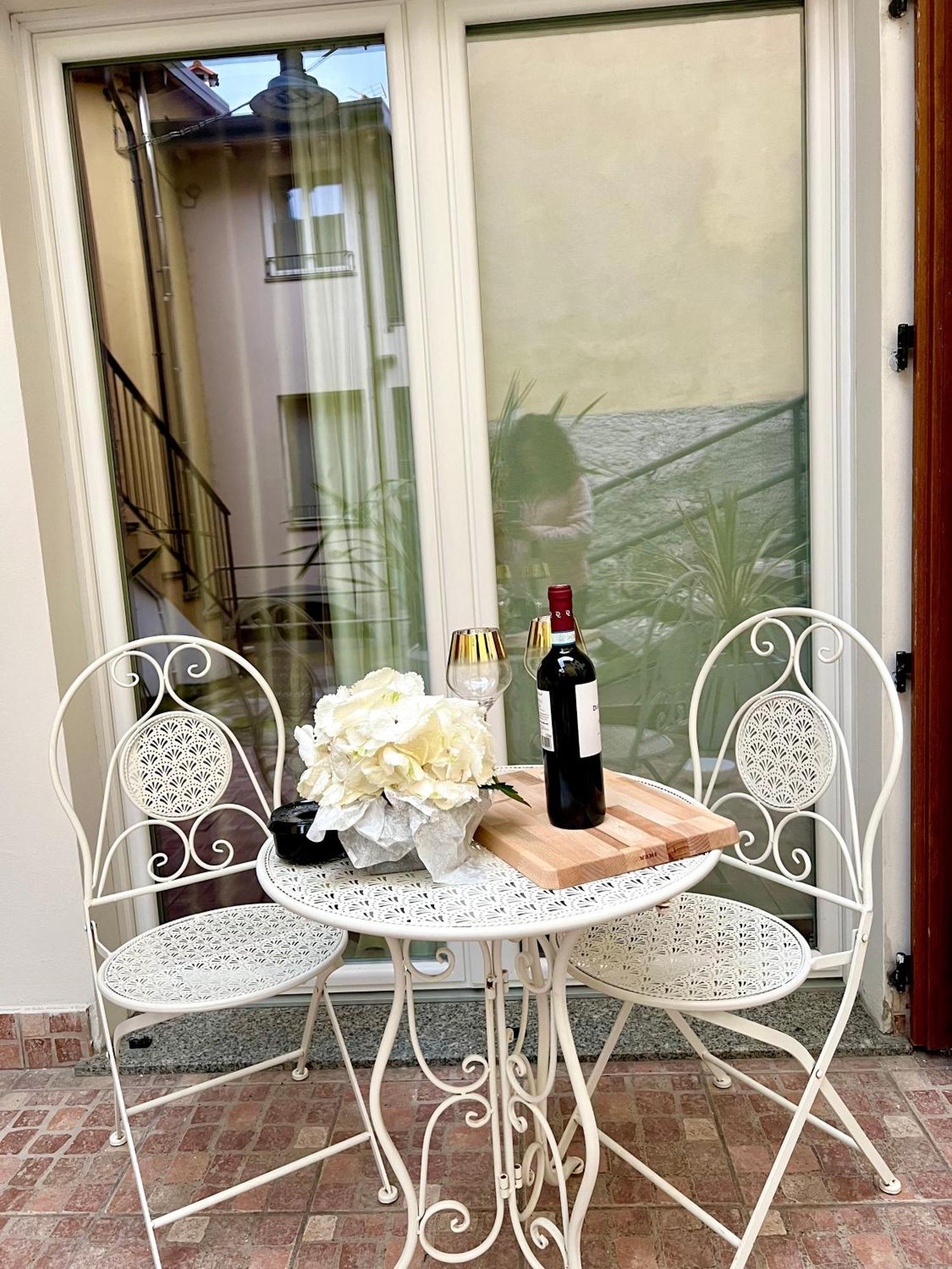 L'Arco Sul Lago • Gold Apartment Castro  Exterior photo